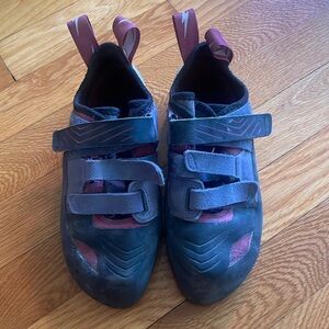 Evolv Shaman Women’s Climbing Shoe